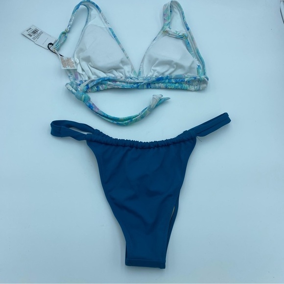 Shade & Shore Adjustable Coverage Floral and Blue Bikini- Large - Picture 2 of 5